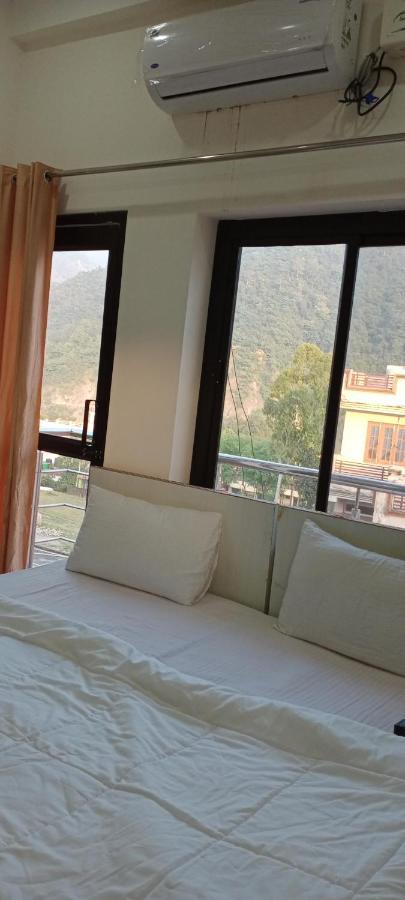 Ananta Residency Hotel Rishīkesh Buitenkant foto