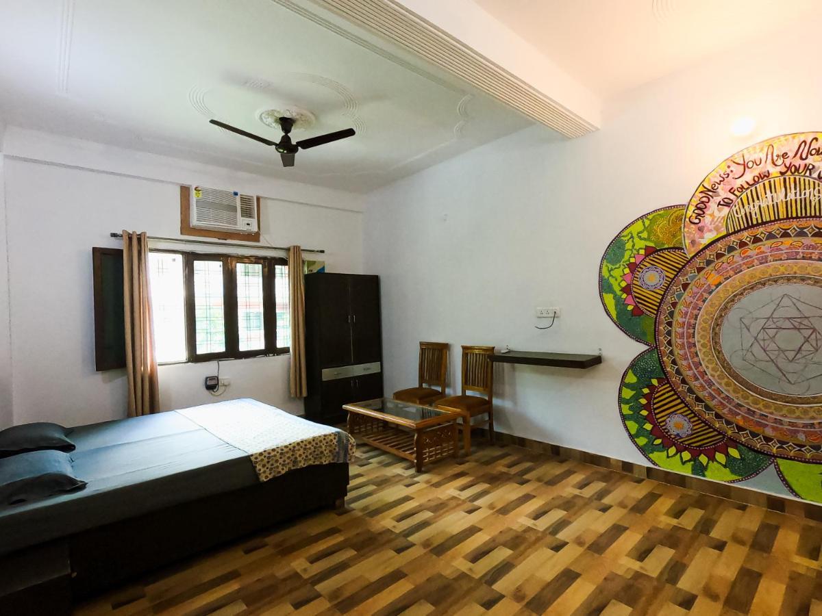 Ananta Residency Hotel Rishīkesh Buitenkant foto
